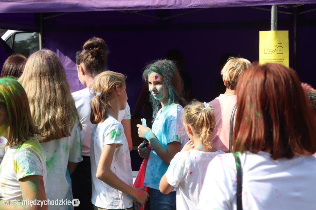 Holi Święto kolorów