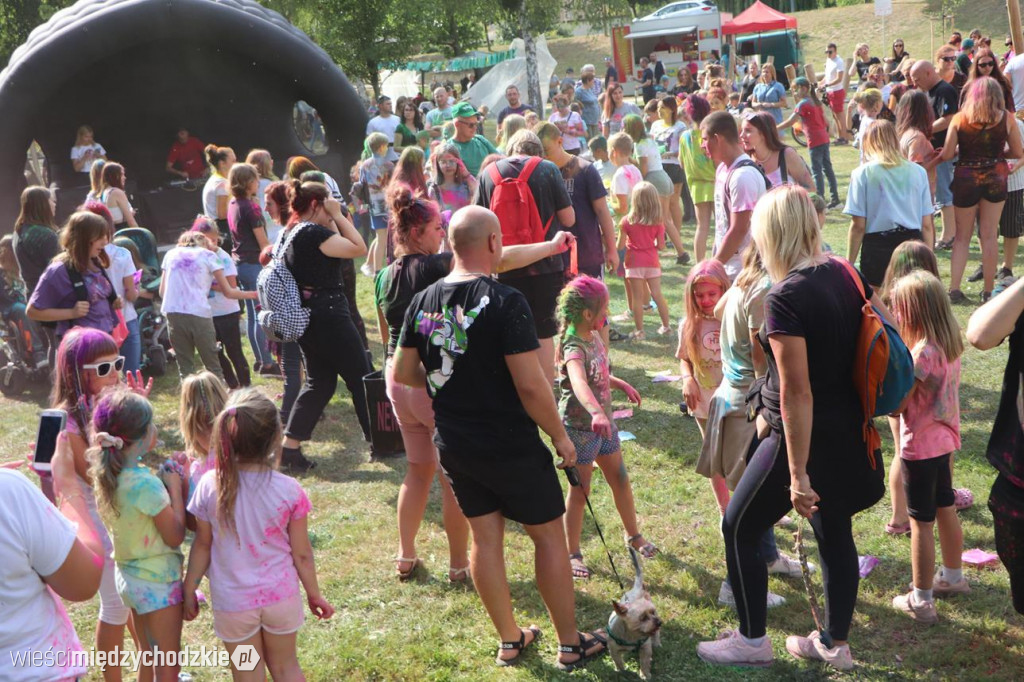 Holi Święto kolorów