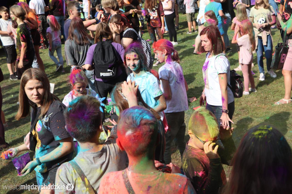Holi Święto kolorów