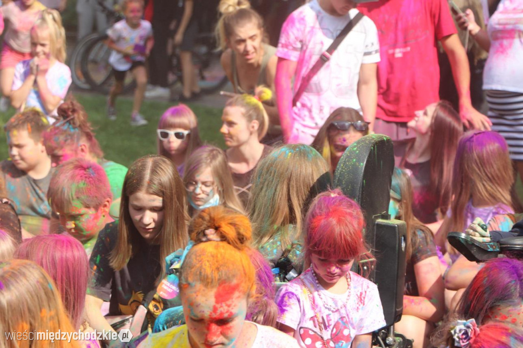 Holi Święto kolorów