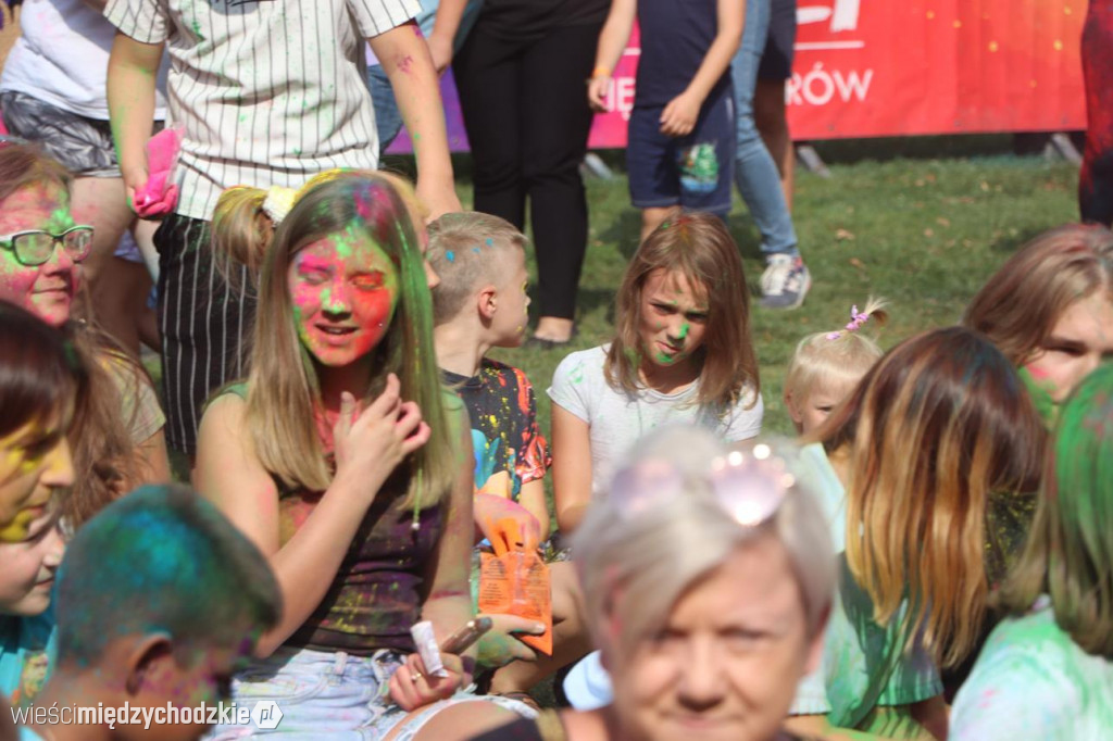 Holi Święto kolorów