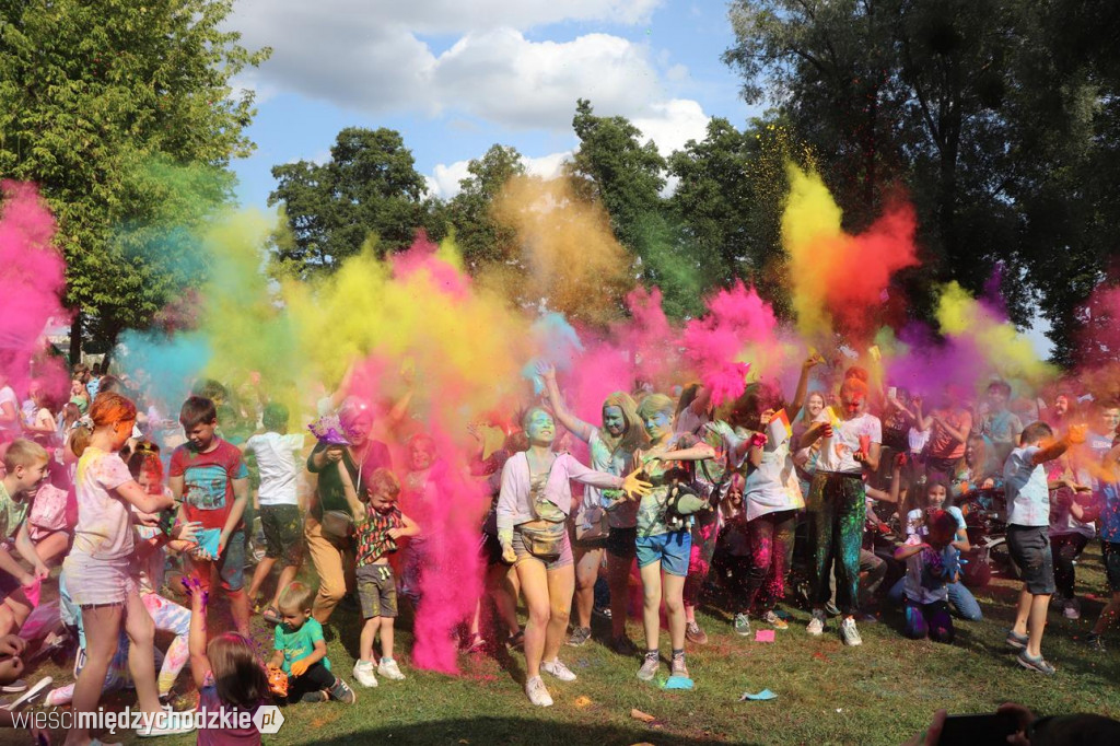 Holi Święto kolorów