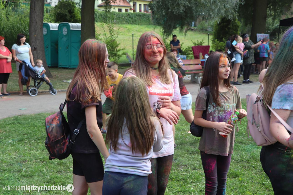 Holi Święto kolorów