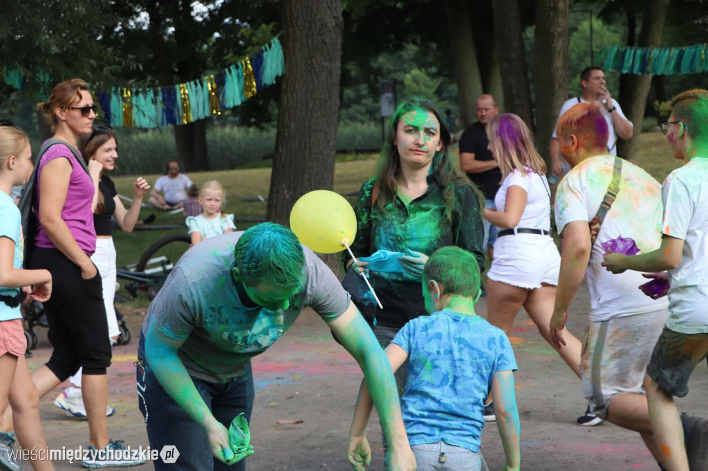Holi Święto kolorów