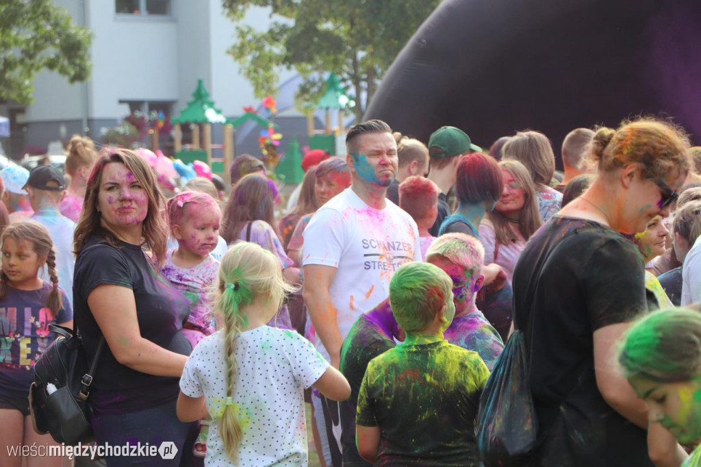 Holi Święto kolorów