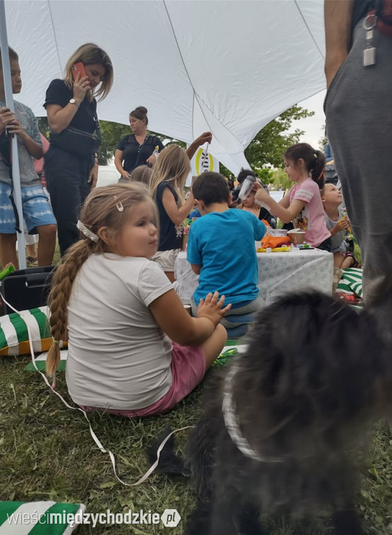 Cały świat w Krainie 100 Jezior