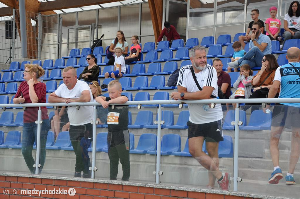 Atmosferę zawodów tworzą kibice