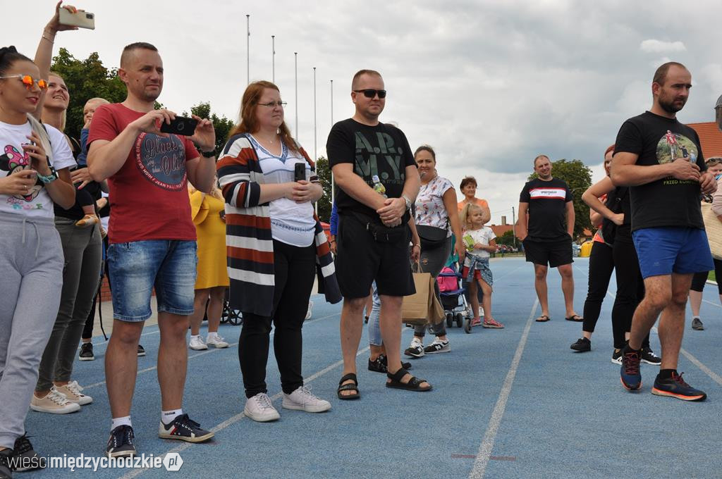 Atmosferę zawodów tworzą kibice
