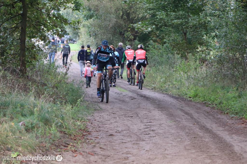 Charytatywny Maraton MTB w Mokrzcu