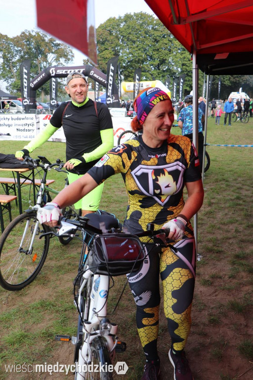 Charytatywny Maraton MTB w Mokrzcu