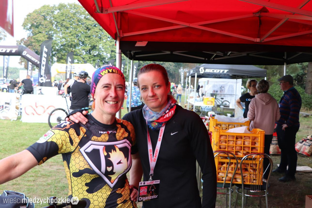 Charytatywny Maraton MTB w Mokrzcu