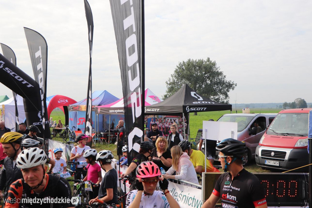 Charytatywny Maraton MTB w Mokrzcu