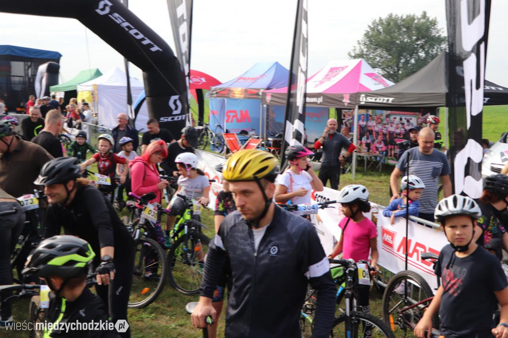 Charytatywny Maraton MTB w Mokrzcu
