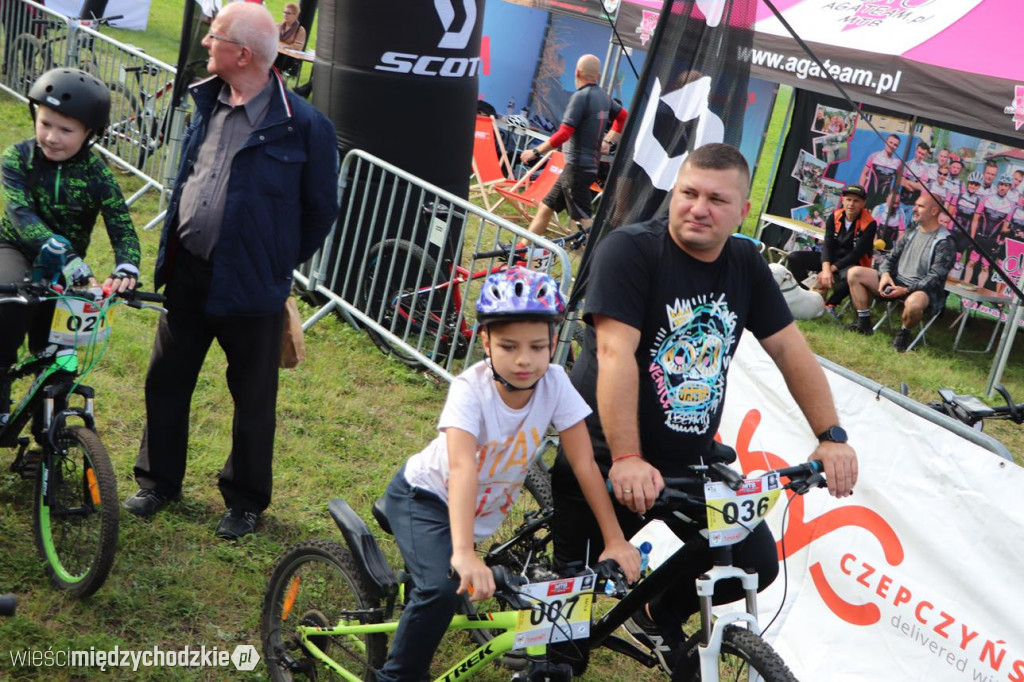 Charytatywny Maraton MTB w Mokrzcu