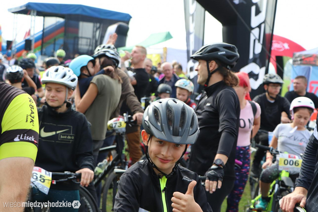 Charytatywny Maraton MTB w Mokrzcu