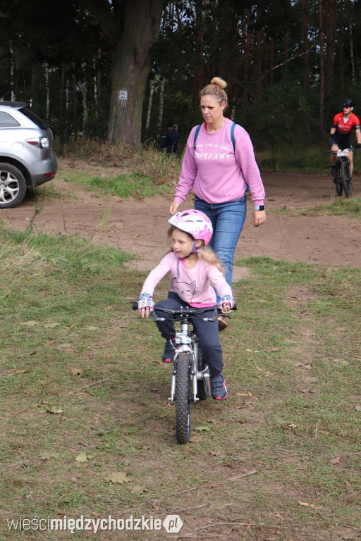 Charytatywny Maraton MTB w Mokrzcu