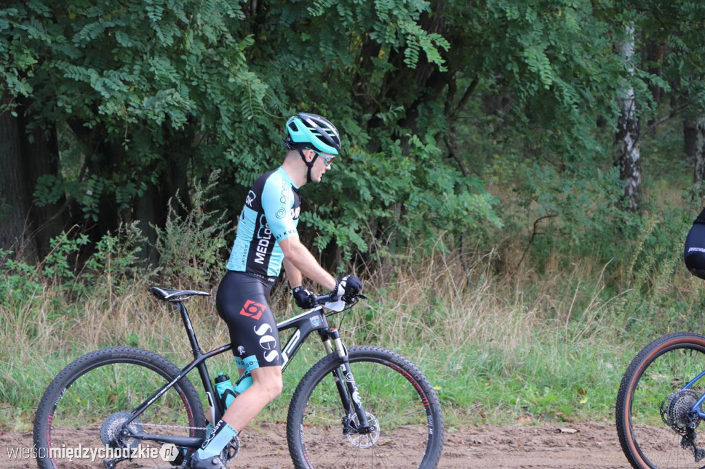 Charytatywny Maraton MTB w Mokrzcu