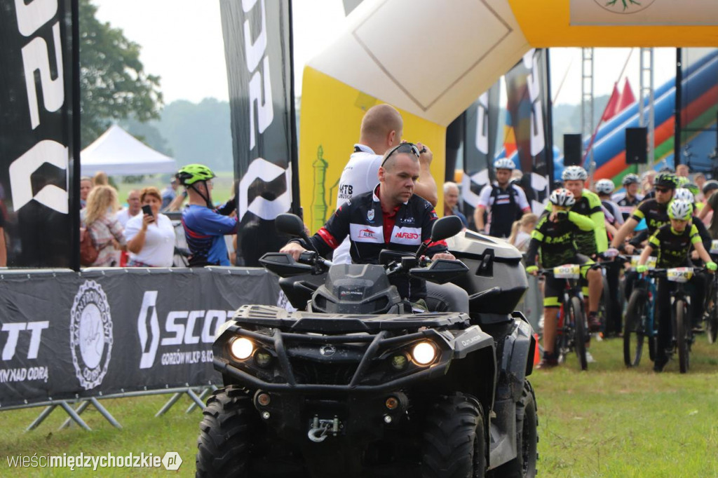 Charytatywny Maraton MTB w Mokrzcu