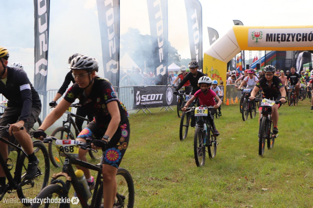 Charytatywny Maraton MTB w Mokrzcu