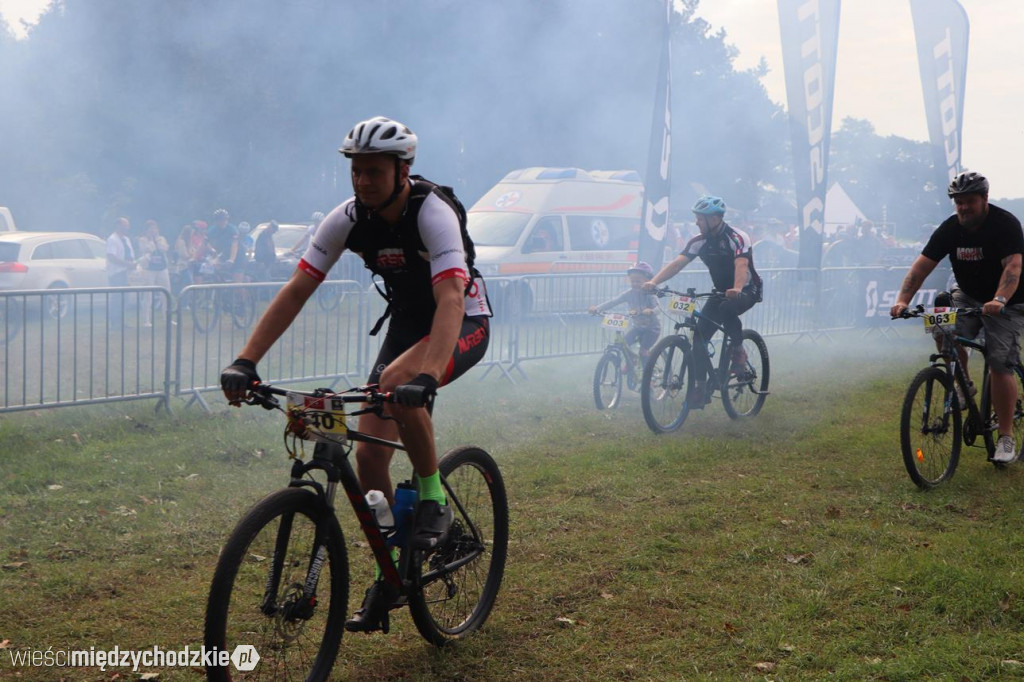 Charytatywny Maraton MTB w Mokrzcu