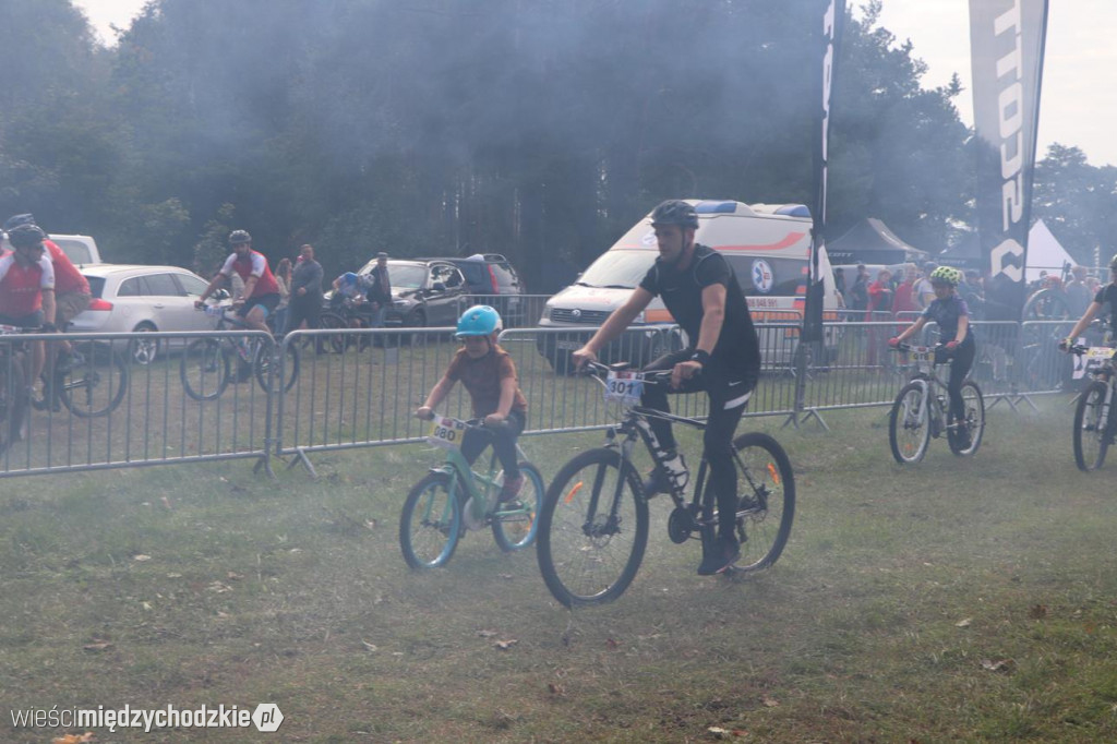 Charytatywny Maraton MTB w Mokrzcu