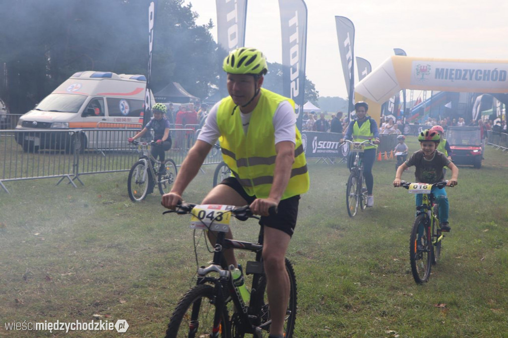 Charytatywny Maraton MTB w Mokrzcu