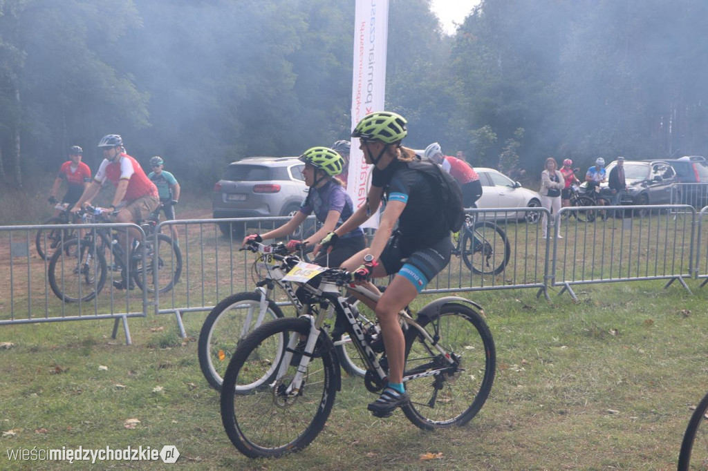 Charytatywny Maraton MTB w Mokrzcu