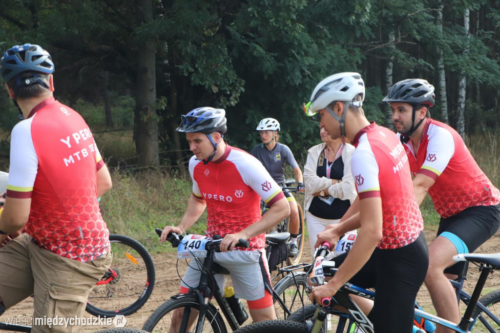Charytatywny Maraton MTB w Mokrzcu
