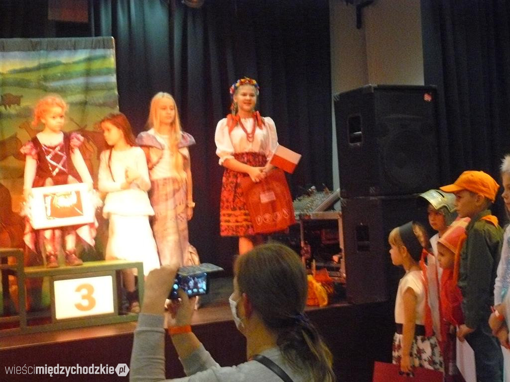 Festyn patriotyczno-rodzinny w Sierakowie