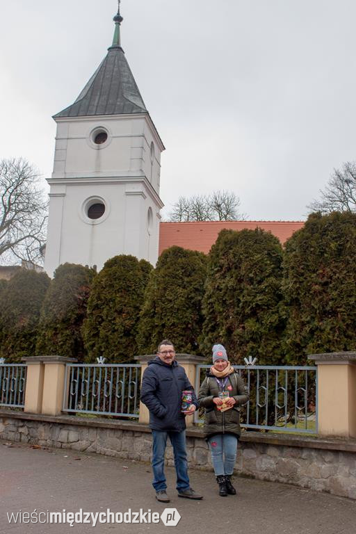 Wolontariusze działali bez względu na pogodę