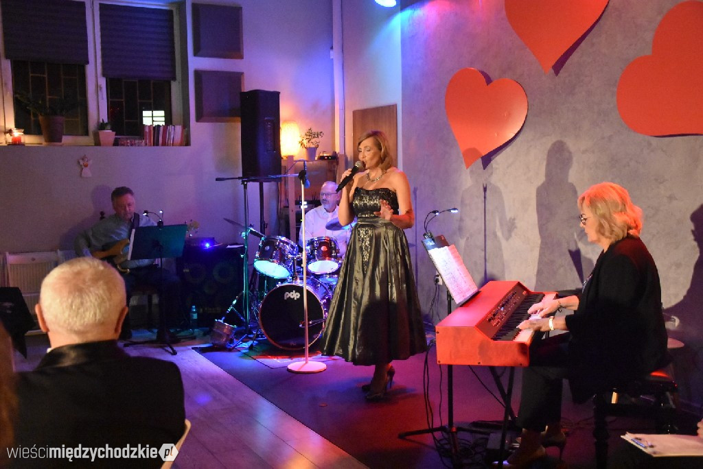 Odsłonić twarz. Recital Joanny Florczak
