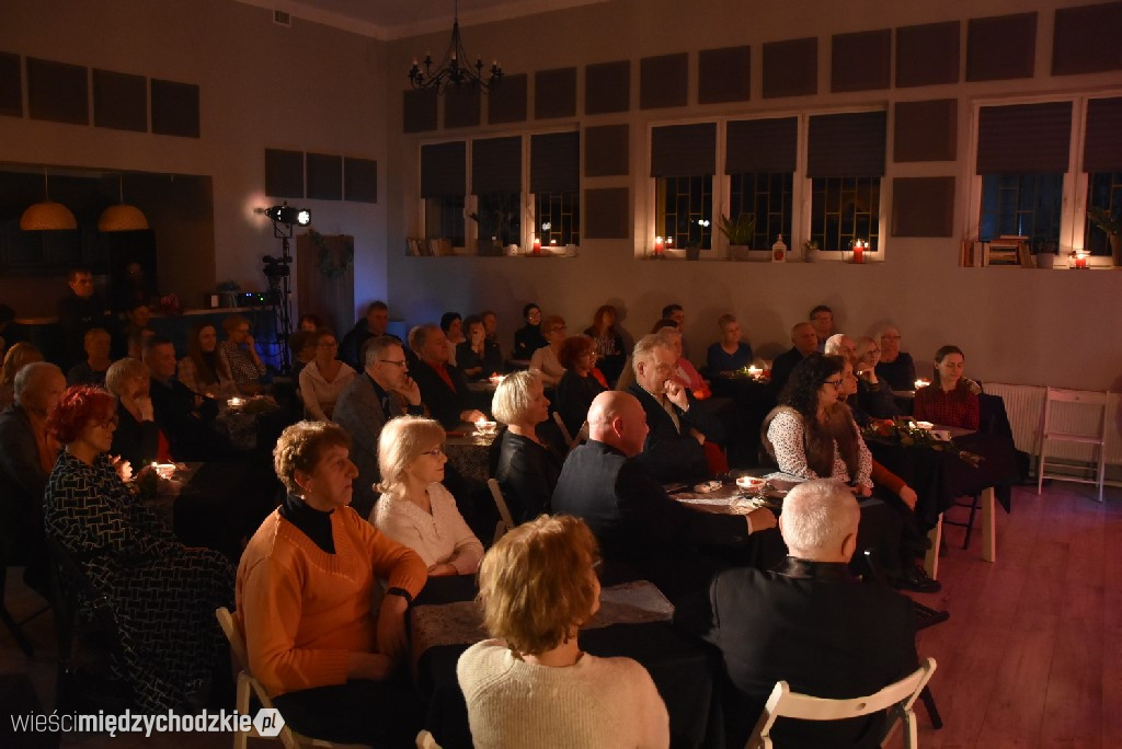 Odsłonić twarz. Recital Joanny Florczak