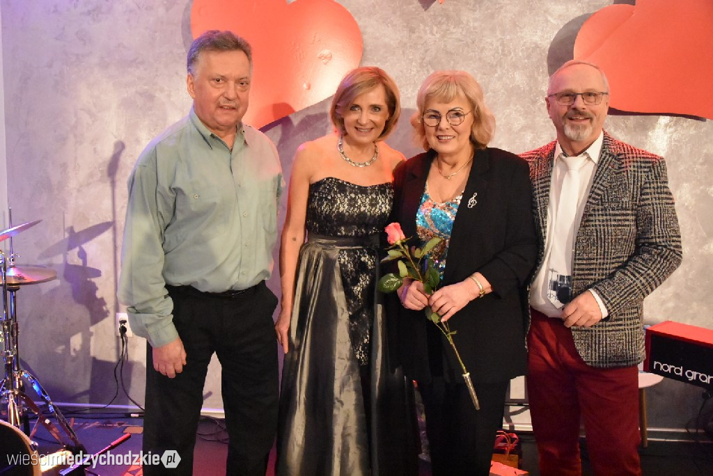 Odsłonić twarz. Recital Joanny Florczak