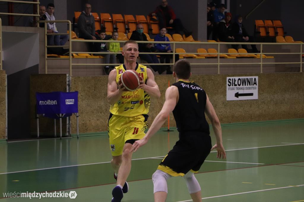 Koszykarze Sokoła Międzychód ponownie wygrywają