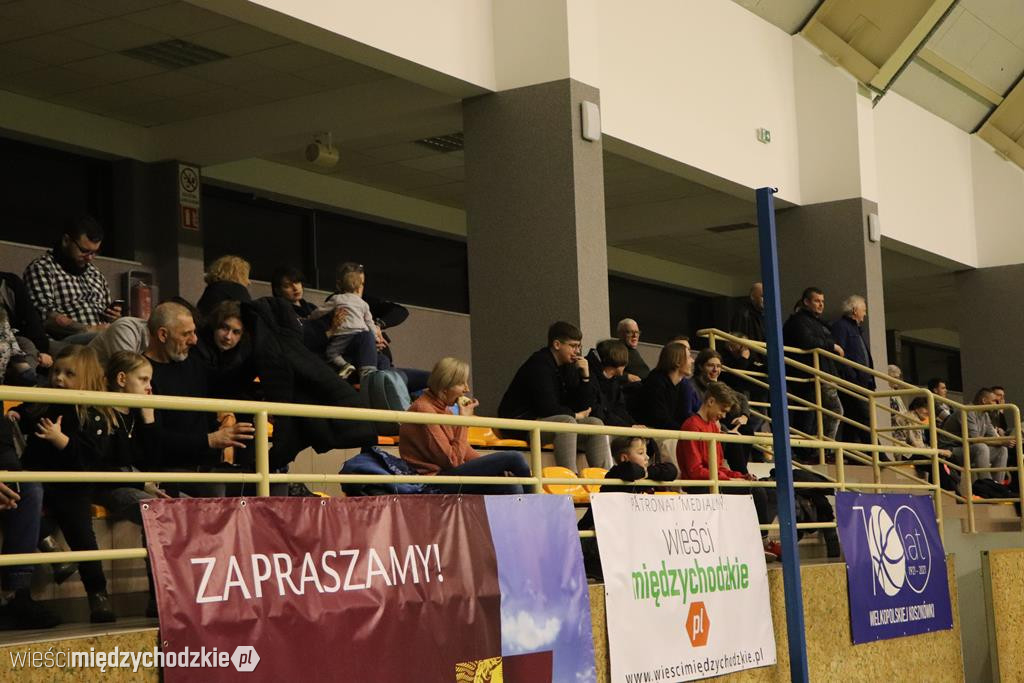 Koszykarze Sokoła Międzychód ponownie wygrywają