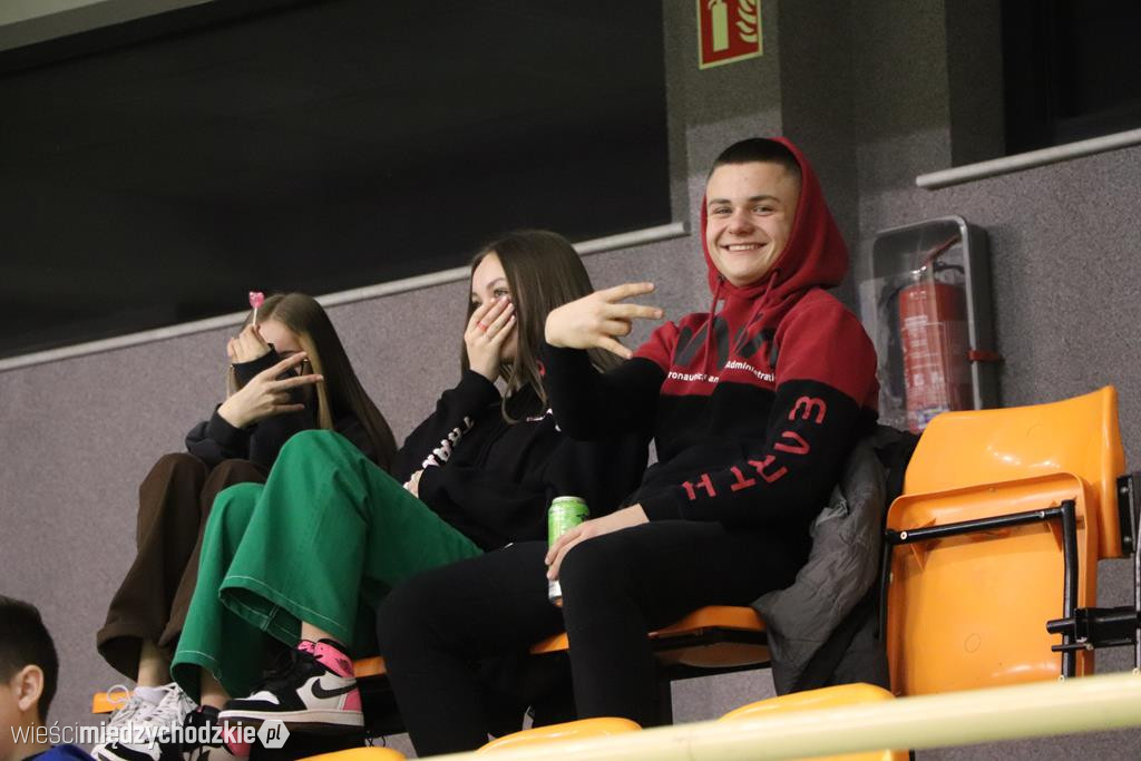 Koszykarze Sokoła Międzychód ponownie wygrywają