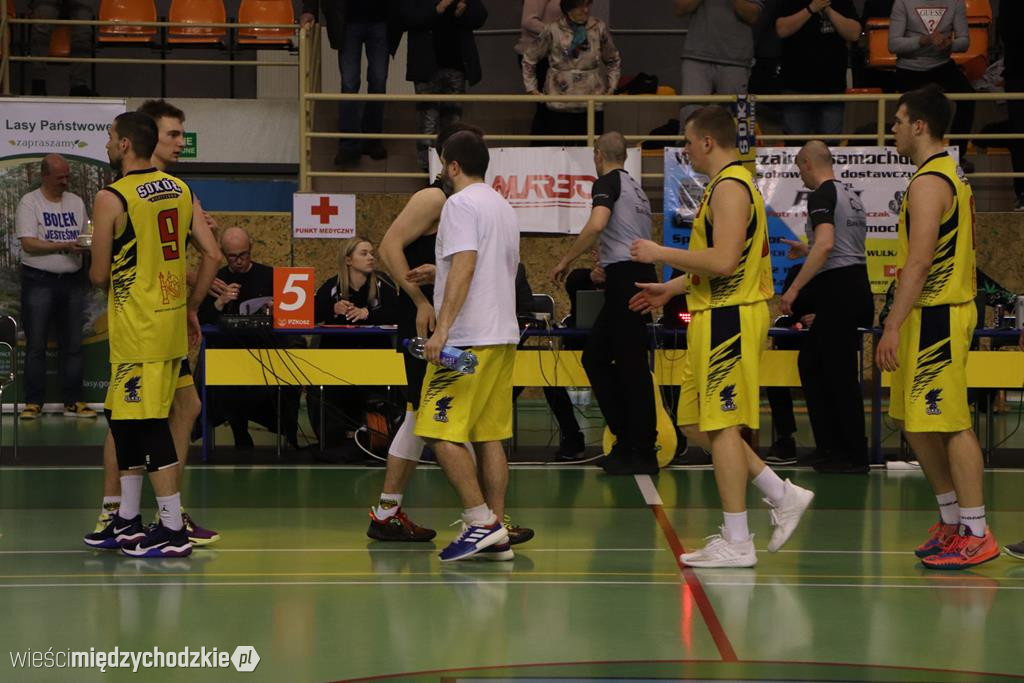 Koszykarze Sokoła Międzychód ponownie wygrywają