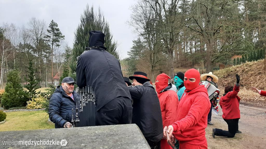 Kolorowy korowód w Kamionnie