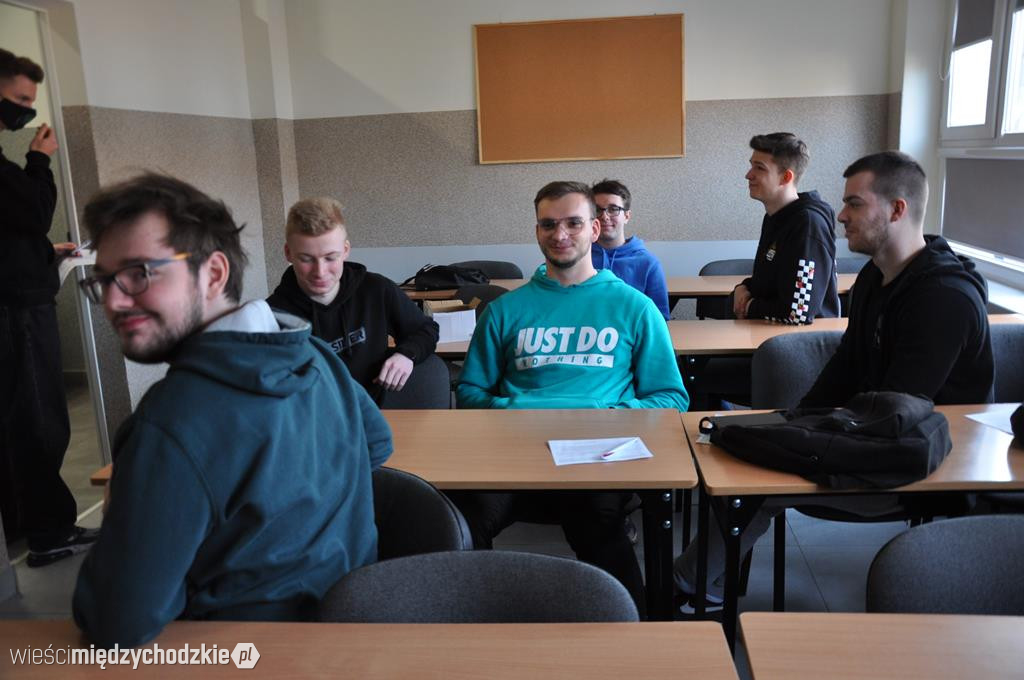 Maturzysto oddaj krew przed maturą