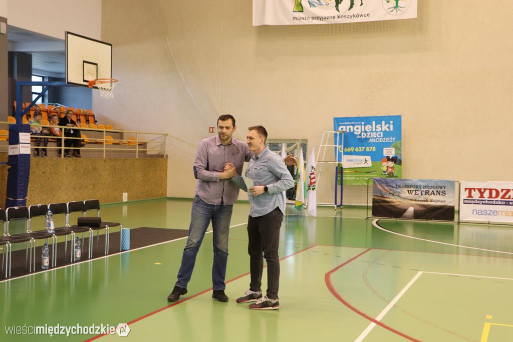 Sokół Międzychód w drugiej rundzie PLAY-OFF