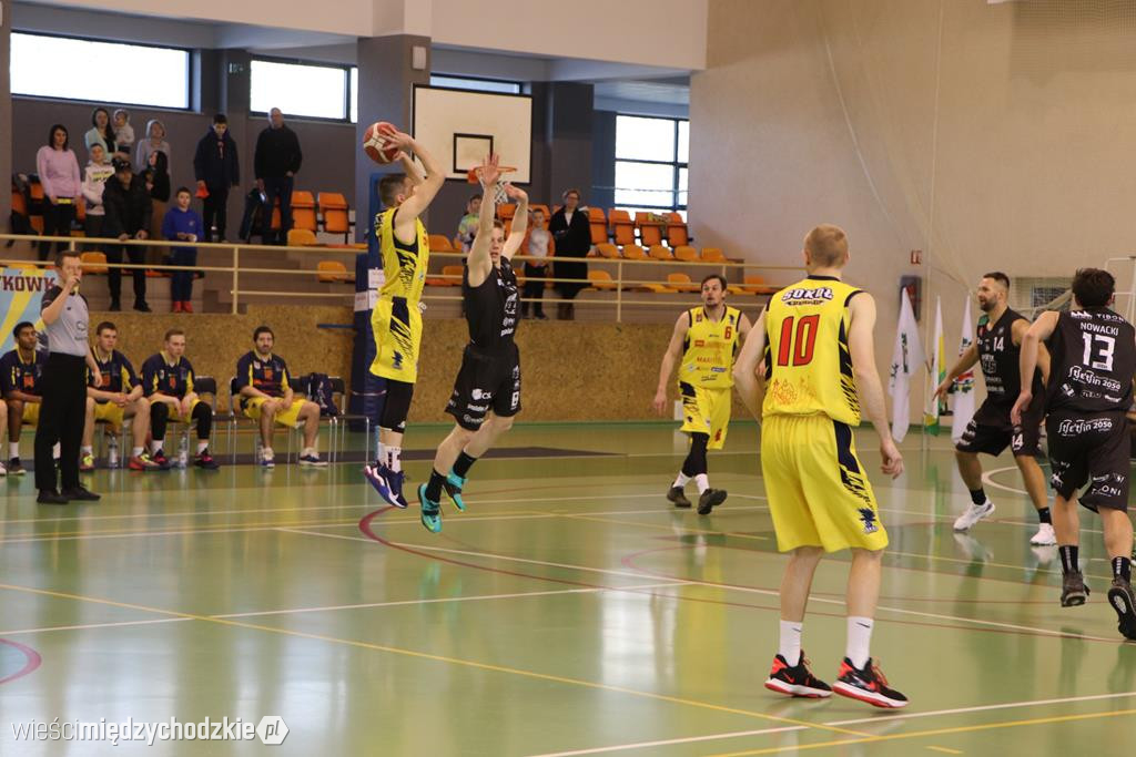 Sokół Międzychód w drugiej rundzie PLAY-OFF