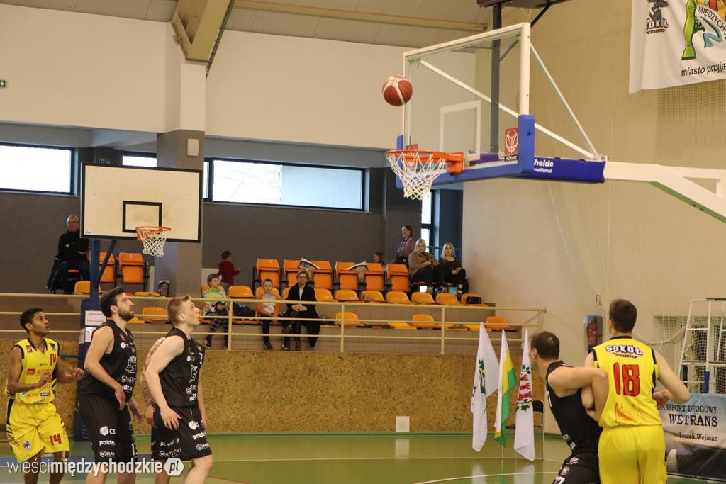 Sokół Międzychód w drugiej rundzie PLAY-OFF