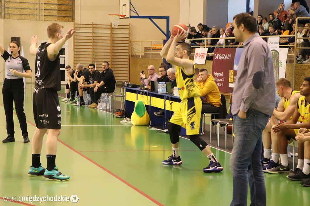 Sokół Międzychód w drugiej rundzie PLAY-OFF