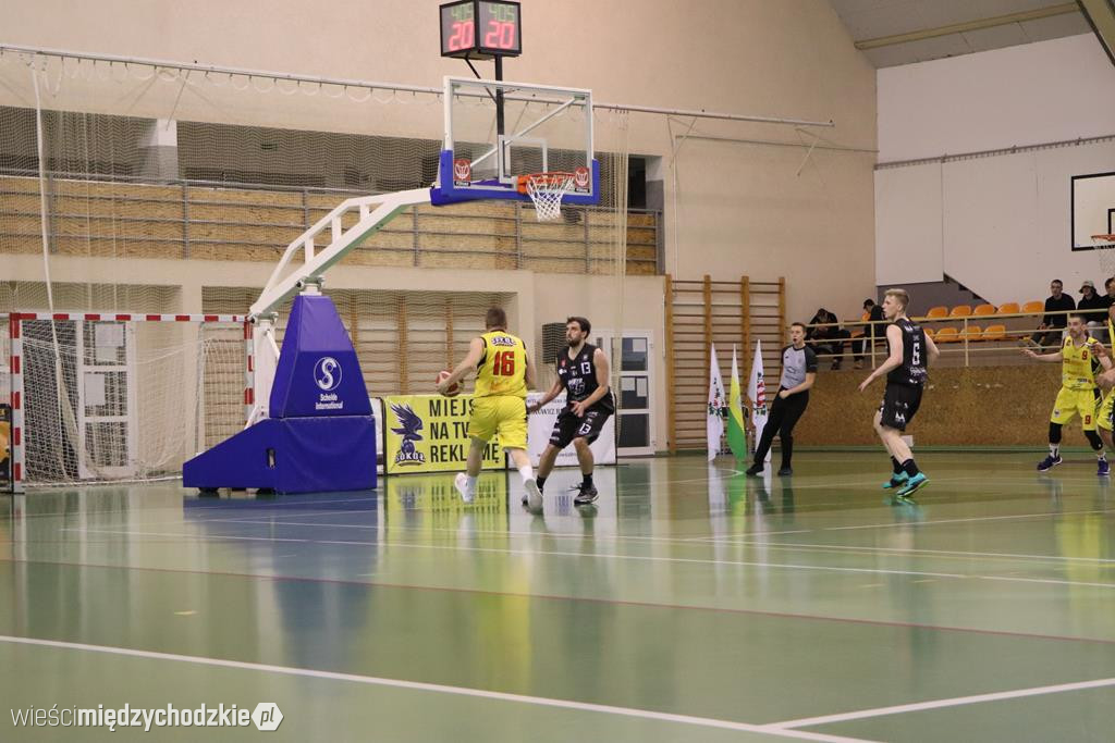 Sokół Międzychód w drugiej rundzie PLAY-OFF