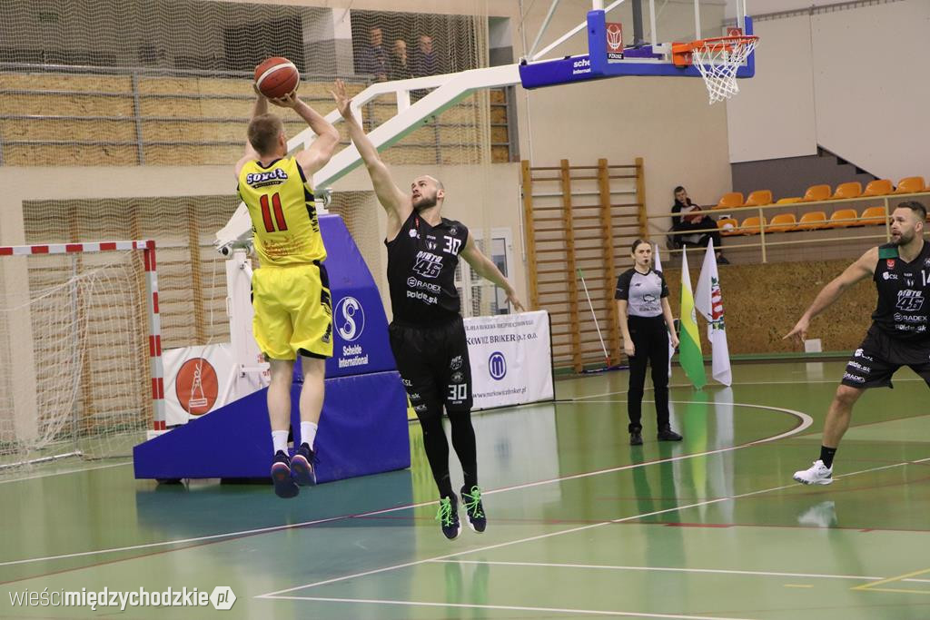 Sokół Międzychód w drugiej rundzie PLAY-OFF