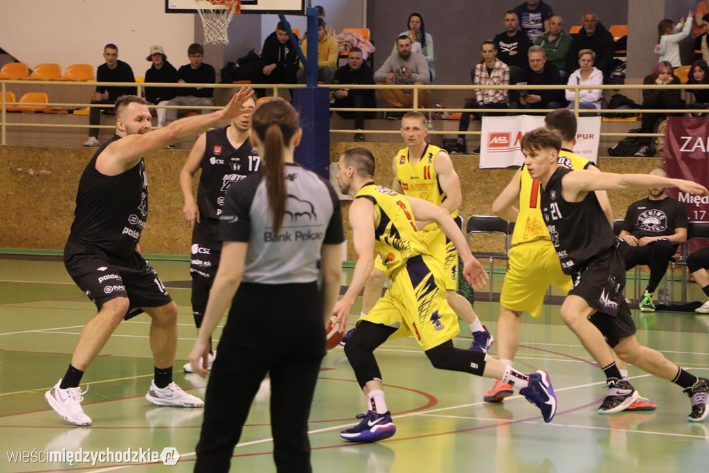 Sokół Międzychód w drugiej rundzie PLAY-OFF