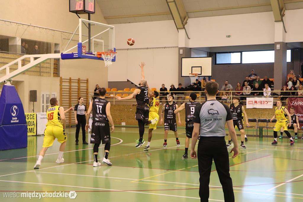 Sokół Międzychód w drugiej rundzie PLAY-OFF