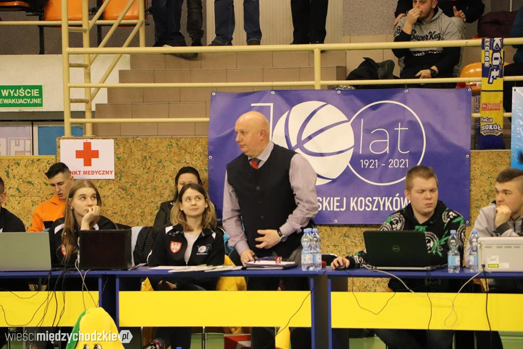 Sokół wygrywa Basket Hills Bielsko-Biała