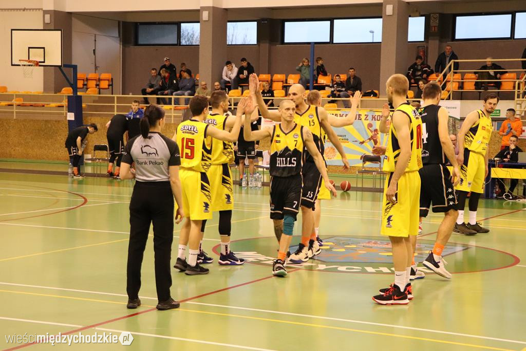 Sokół wygrywa Basket Hills Bielsko-Biała
