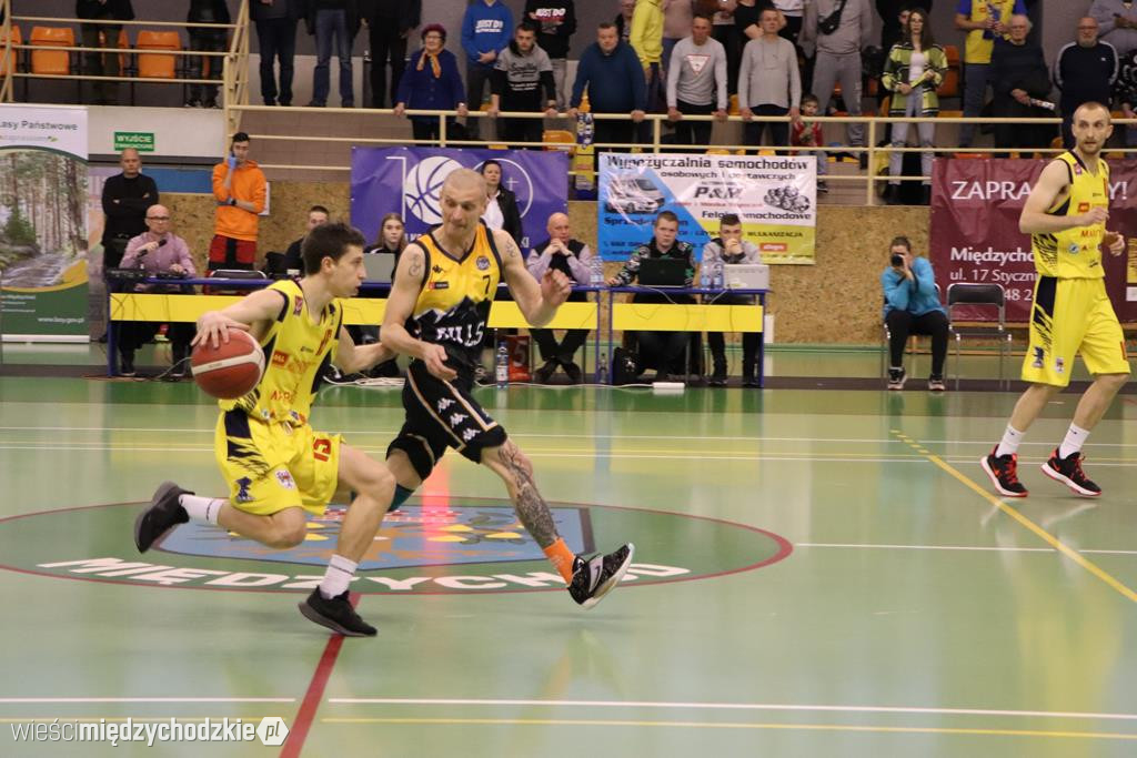 Sokół wygrywa Basket Hills Bielsko-Biała